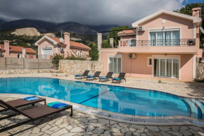 Delightful Kefalonia Villa - 3 Bedrooms - Villa Mare Blue - Private Pool and Close to Amenities - Trapezaki